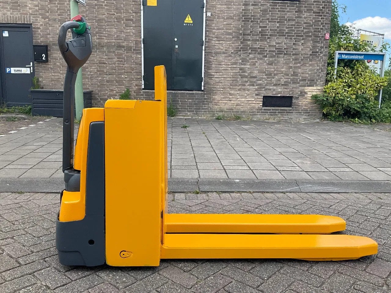 Jungheinrich EJE C20 2000KG 70CM STAPELAAR / HEFTRUCK, Stapelaar, Jungheinrich, Marconistraat 2
3133KL  Vlaardingen, NL, Yilmaz Heftrucks