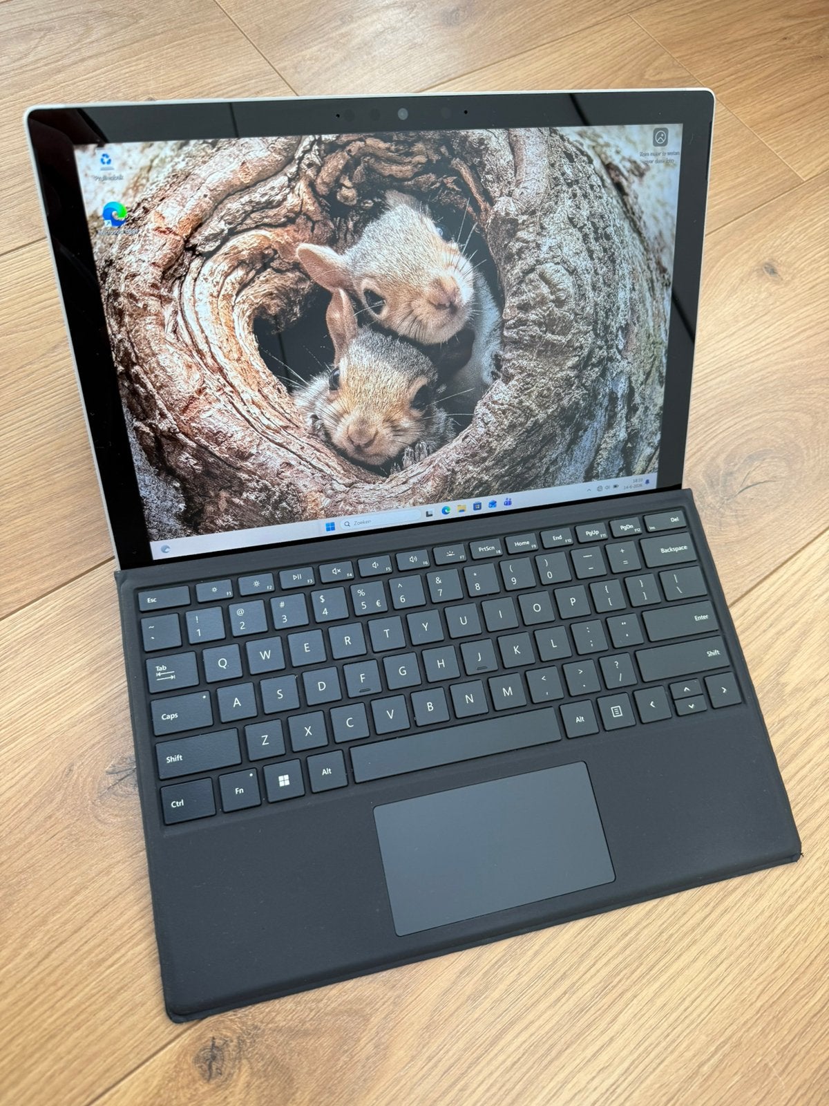 Microsoft Surface Pro 7+ i5 11th Gen 8GB 256GB SSD W11, Computers en Software, Windows Tablets, Microsoft, Uitbreidbaar geheugen