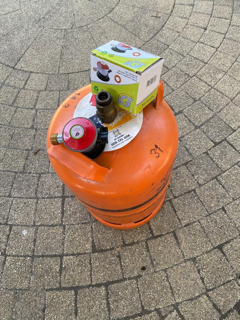 Spaanse (Repsol) gasfles + drukregelaar, Ophalen, Gebruikt