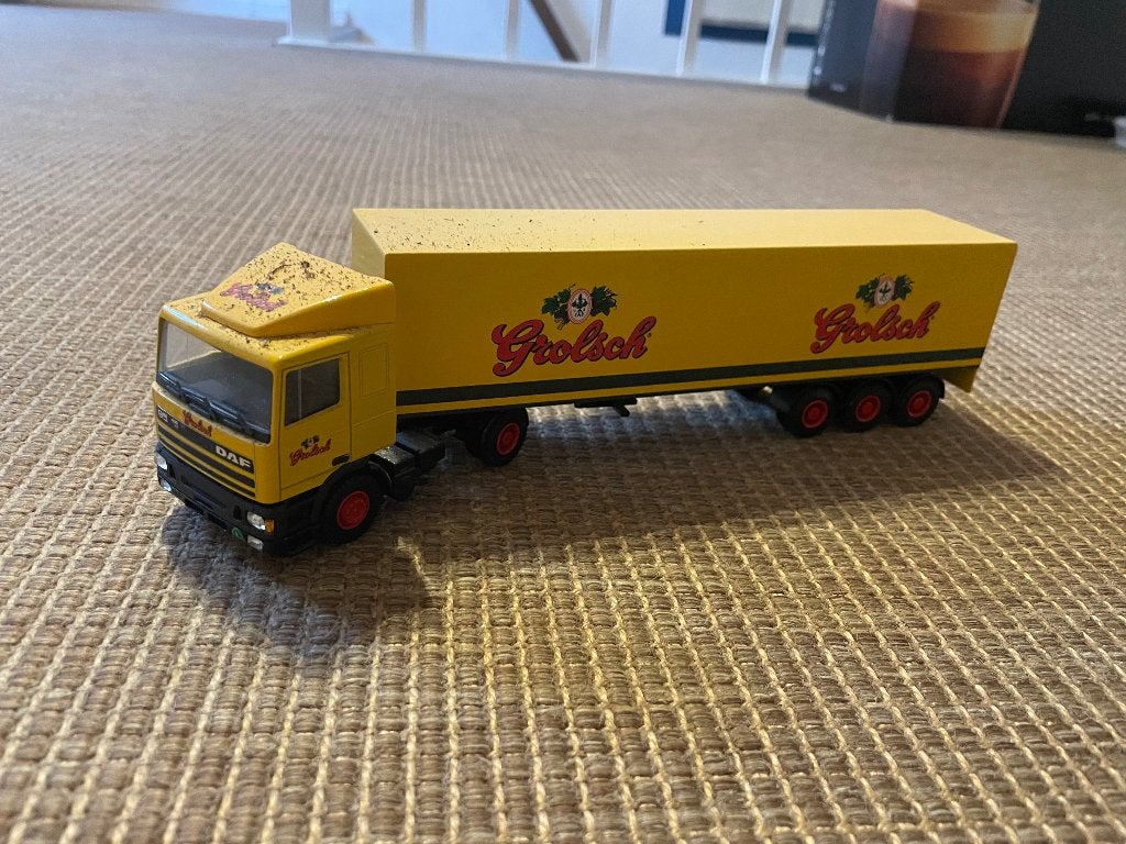 Miniatuur vrachtwagens, Ophalen, Zo goed als nieuw, Bus of Vrachtwagen, Lion Toys