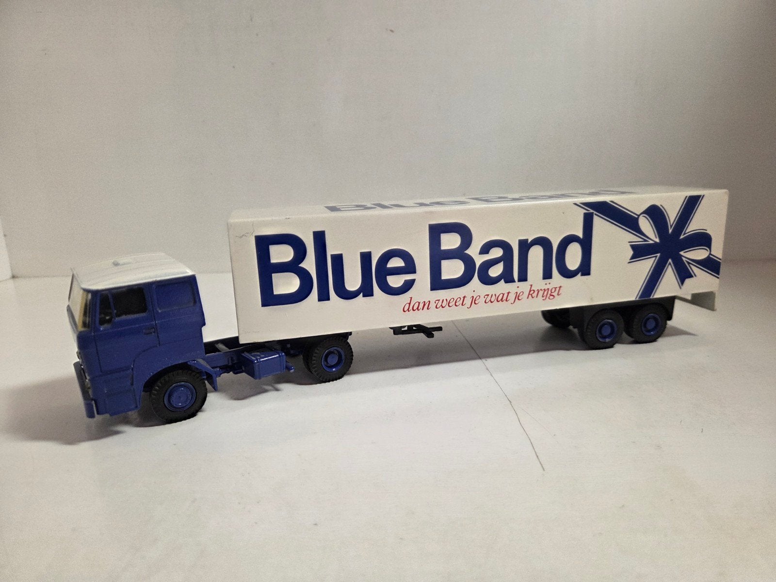 Lion Toys DAF 3300 Blue Band 1:50, Hobby en Vrije tijd, ., Ophalen of Verzenden, Zo goed als nieuw, .