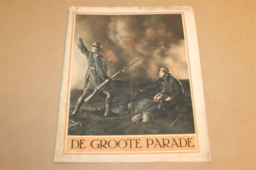 De Groote Parade - Film uitgave Metro-Goldwyn 1925 !!, Boeken, Ophalen of Verzenden, Zo goed als nieuw