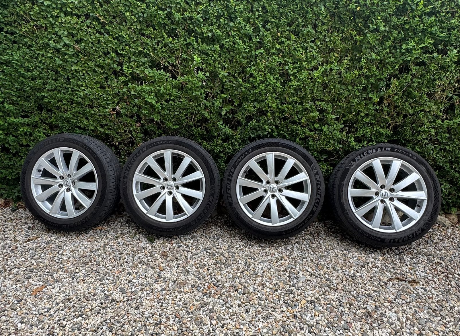 Velgen + Banden Volvo XC90, 19 inch, Velg(en), Ophalen of Verzenden, 235 mm