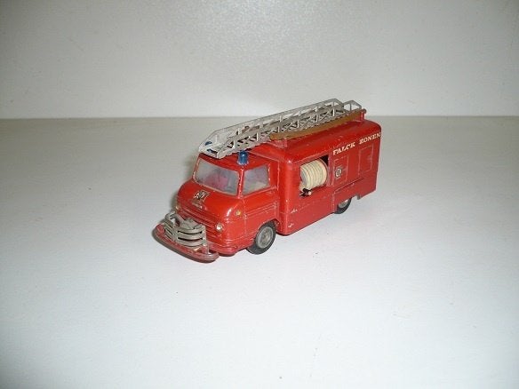 Tekno Denmark Volvo Express Falck Zonen Brandweer auto, Ophalen of Verzenden, Gebruikt, Bus of Vrachtwagen, Tekno