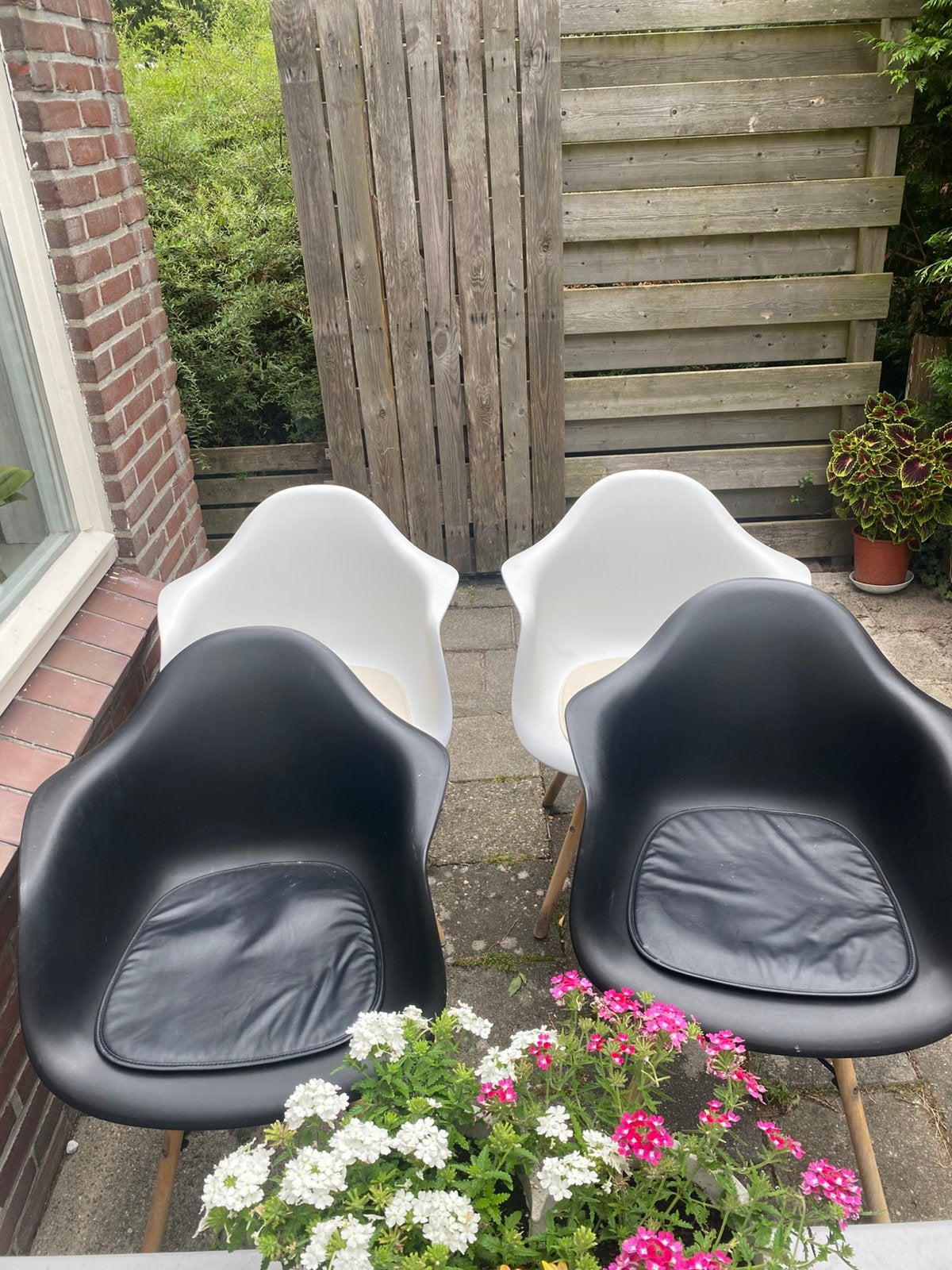 4 stoelen met houden poten, Ophalen, Gebruikt, Vier