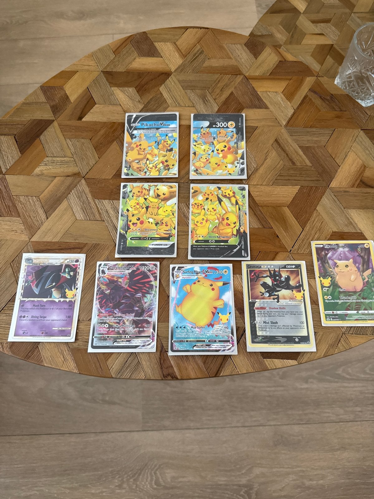 Pokémon Kaarten Collectie: Pikachu V-Union, VMAX & Meer, Ophalen of Verzenden, Zo goed als nieuw, Meerdere kaarten