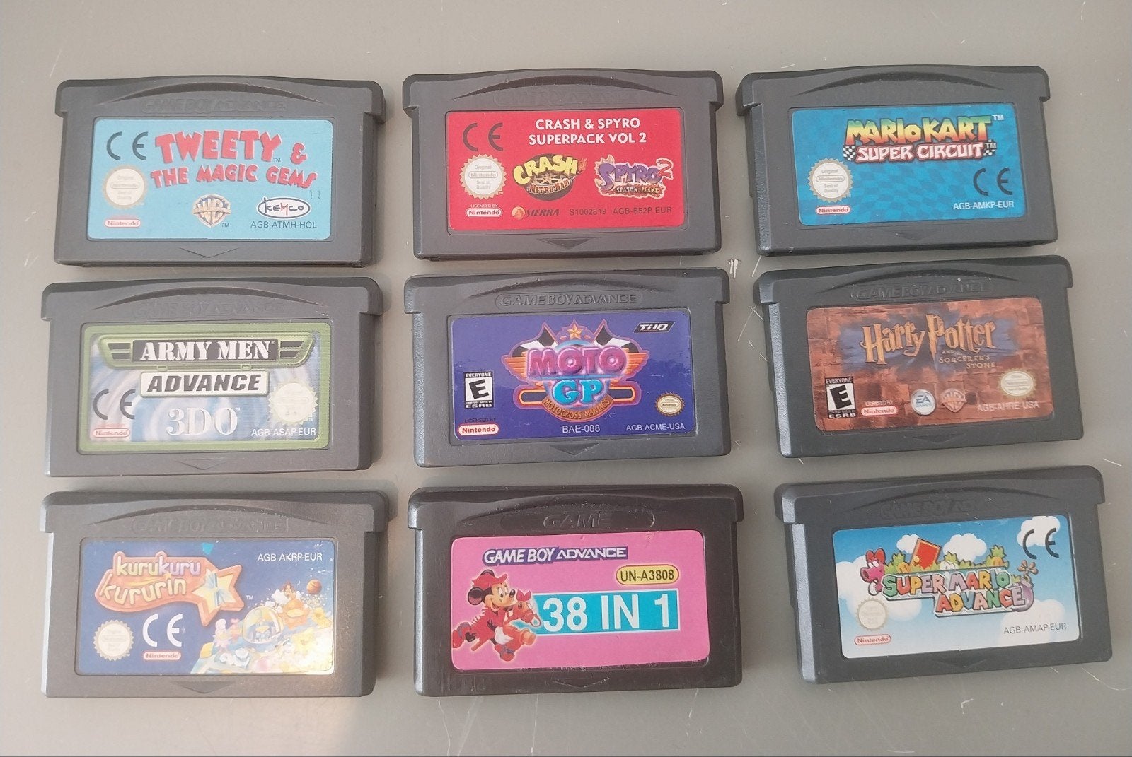 gameboy advance cassettes en bewaardoos, 1 speler, Ophalen of Verzenden, Vanaf 3 jaar