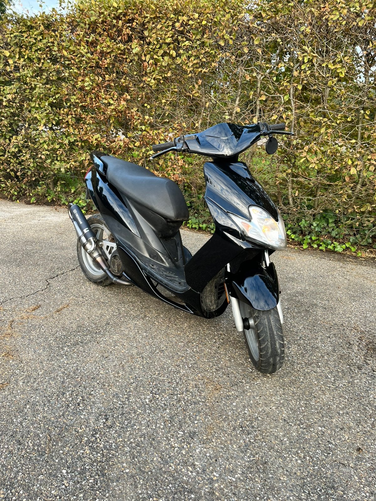 Yamaha jog r 70cc, Fietsen en Brommers, Ophalen, Zo goed als nieuw, Tweetakt, JogR of RR
