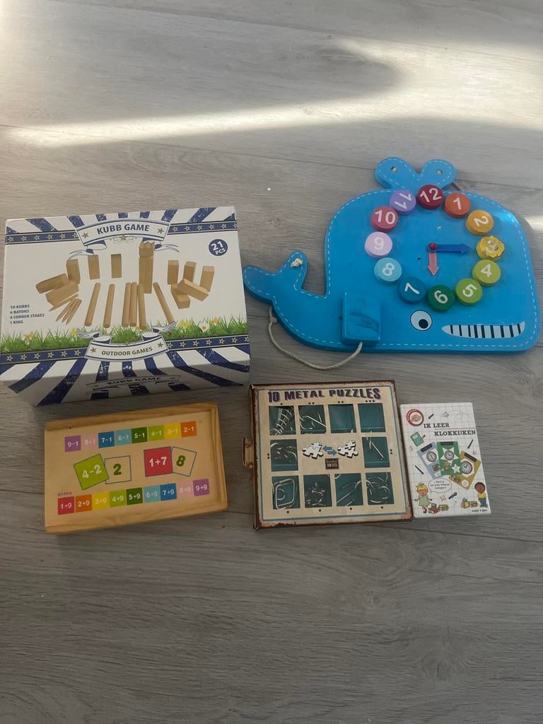 Educatief speelgoed:  klokkijken, rekenen, puzzels, Ophalen of Verzenden, Zo goed als nieuw