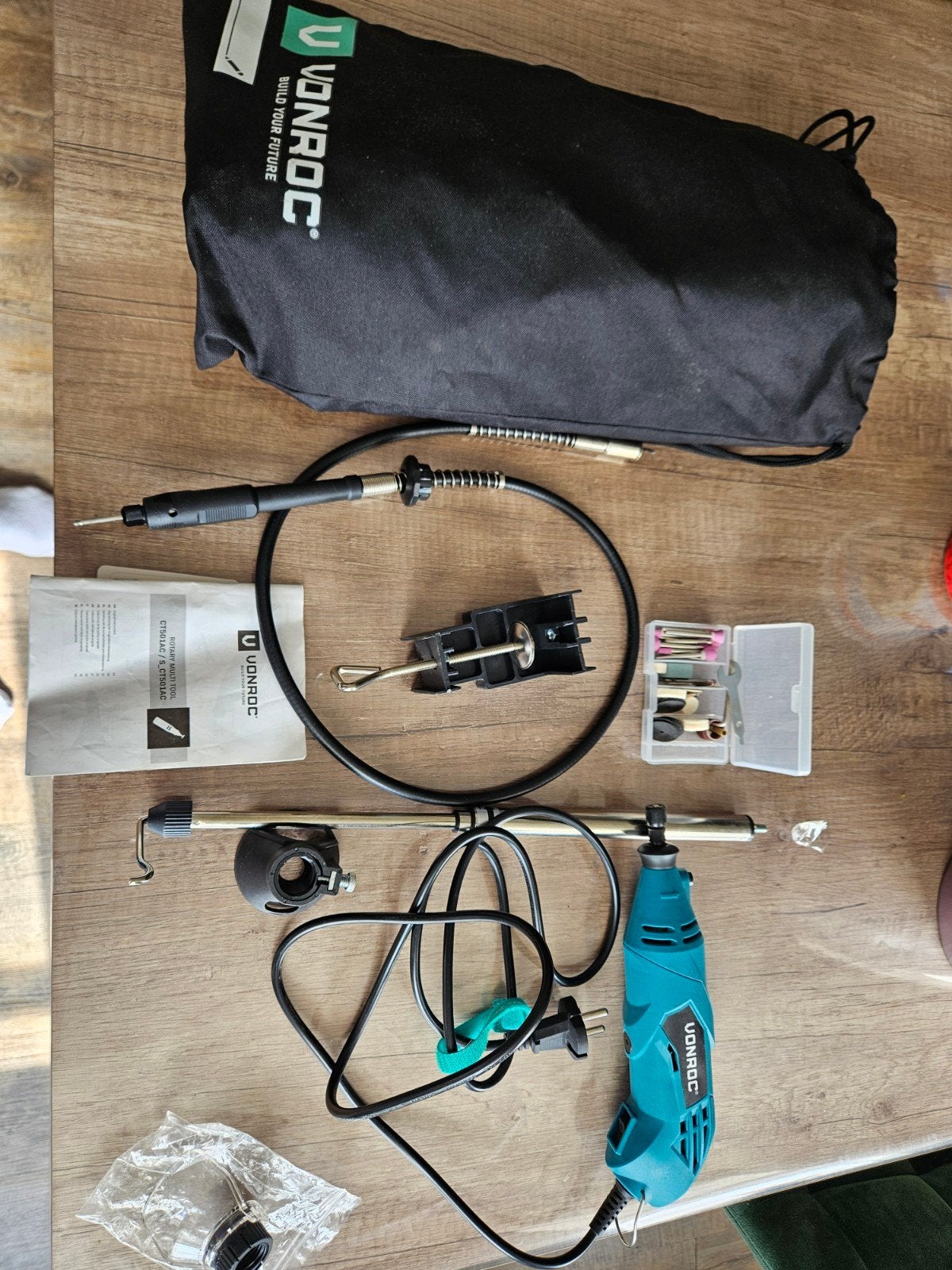 VONROC CT501AC Rotary Multitool met Accessoires, Doe-het-zelf en Verbouw, Gereedschap | Handgereedschap, Ophalen of Verzenden