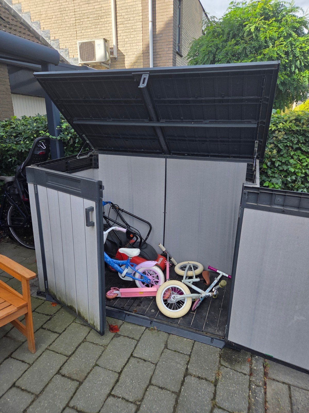 Keter kunststof buiten tuinbox/opbergkast 2020l, Ophalen, Gebruikt, Kunststof, Containerberging