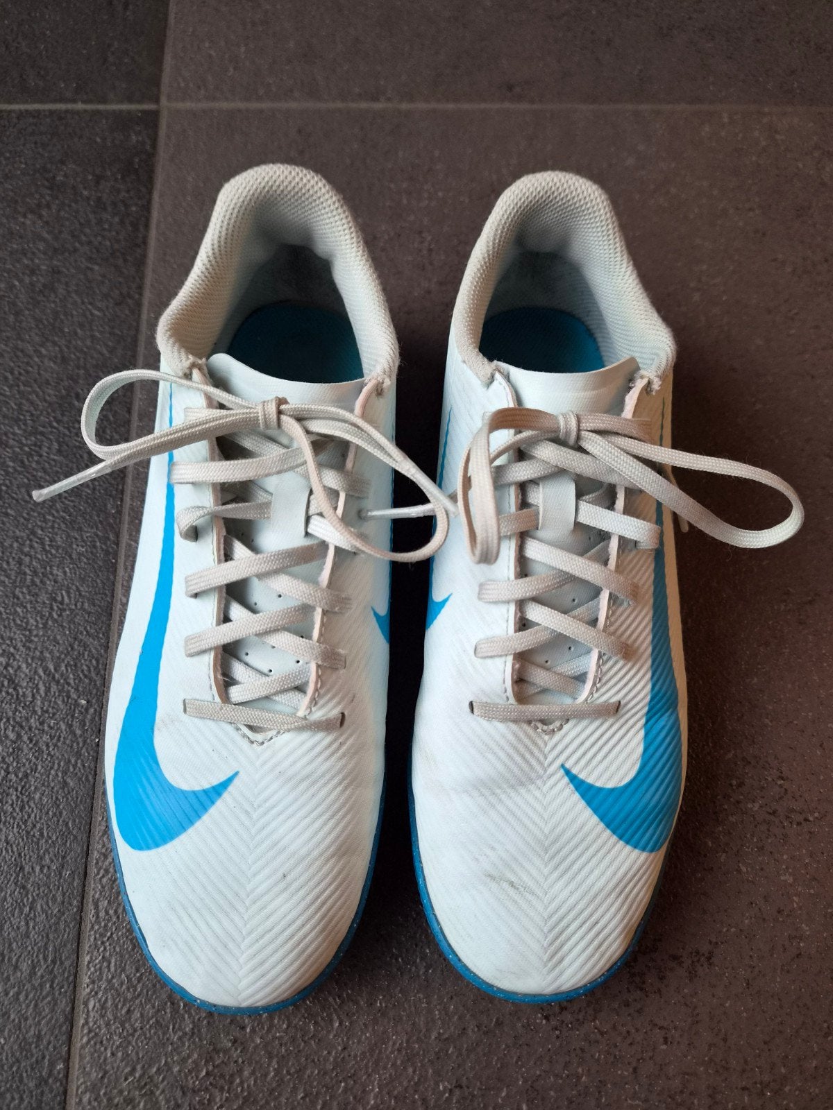 Nike zaalvoetbalschoenen - Maat 38.5, Ophalen, Gebruikt