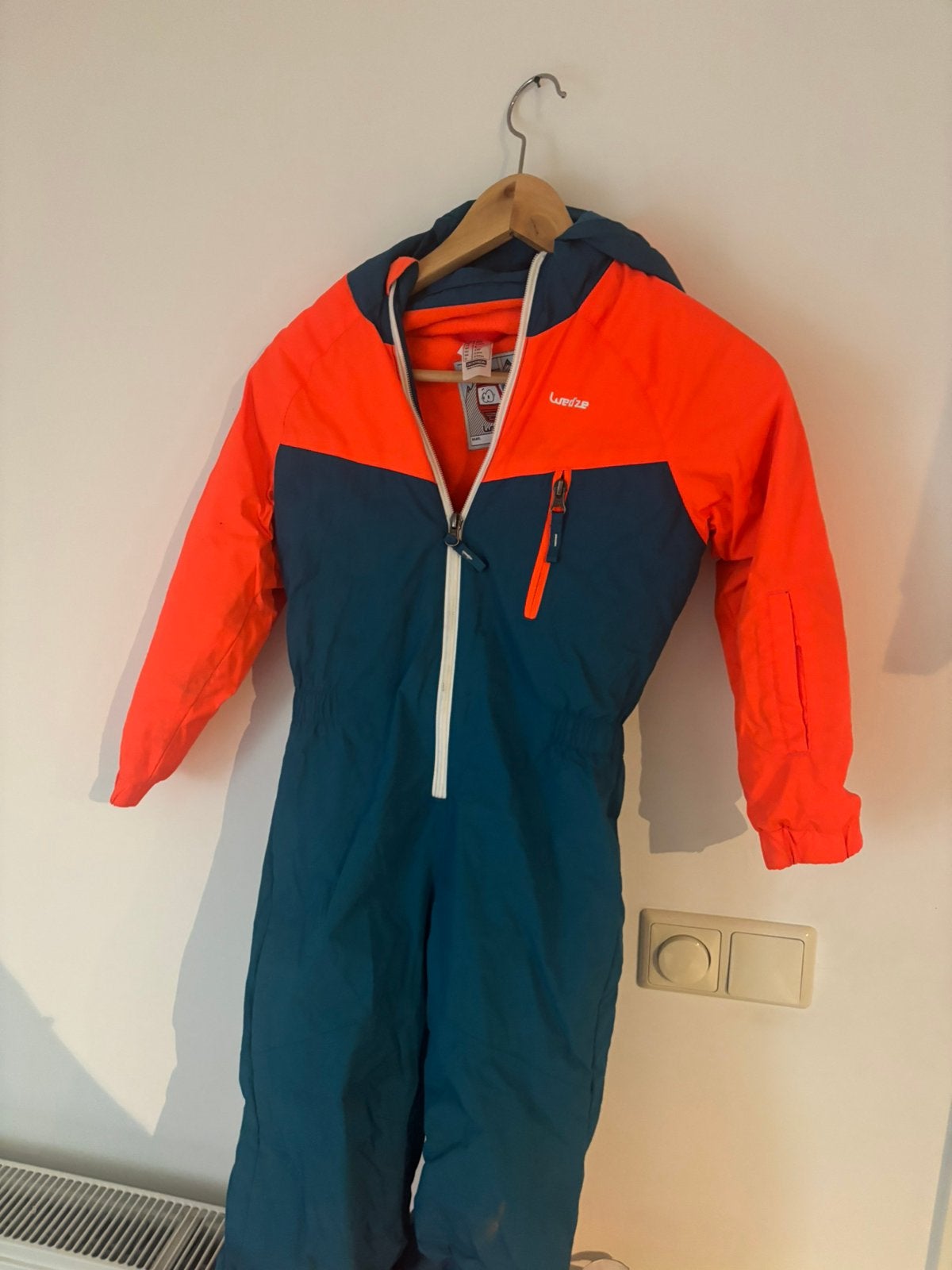 Skie jas hoed voor kinderen van 5 jaar, Kleding | Heren, Wintersportkleding, Ophalen, Zo goed als nieuw, Overige maten, Overige typen