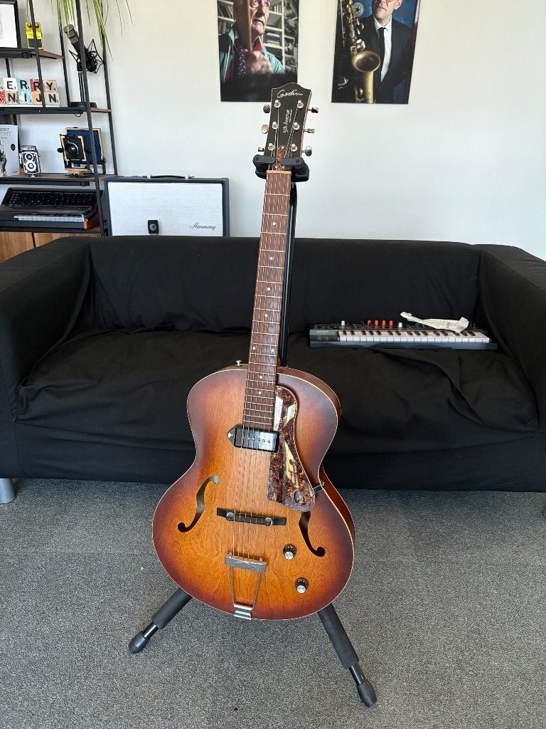Godin 5th Avenue Kingpin Cognacburst Inclusief Hoes, Ophalen, Gebruikt, Hollow body, Overige merken