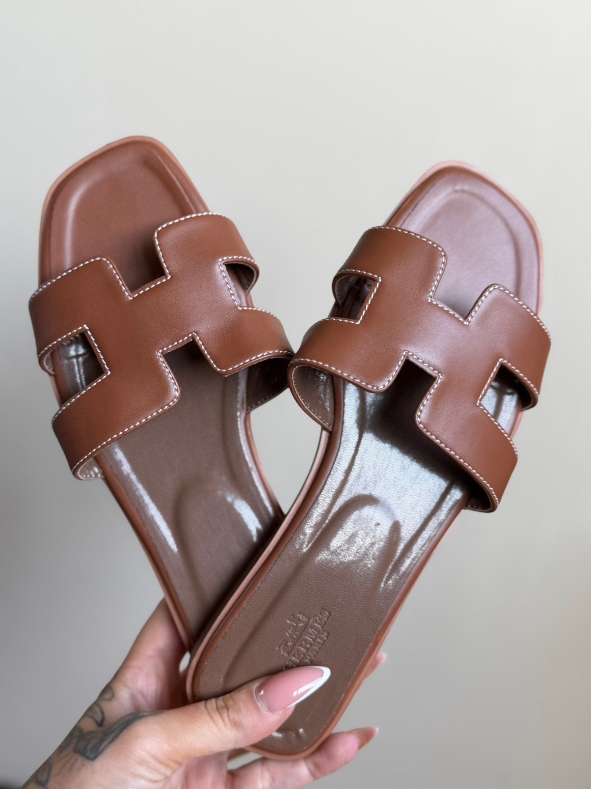 Nieuwe slippers, Slippers, Bruin, Nieuw, Ophalen of Verzenden
