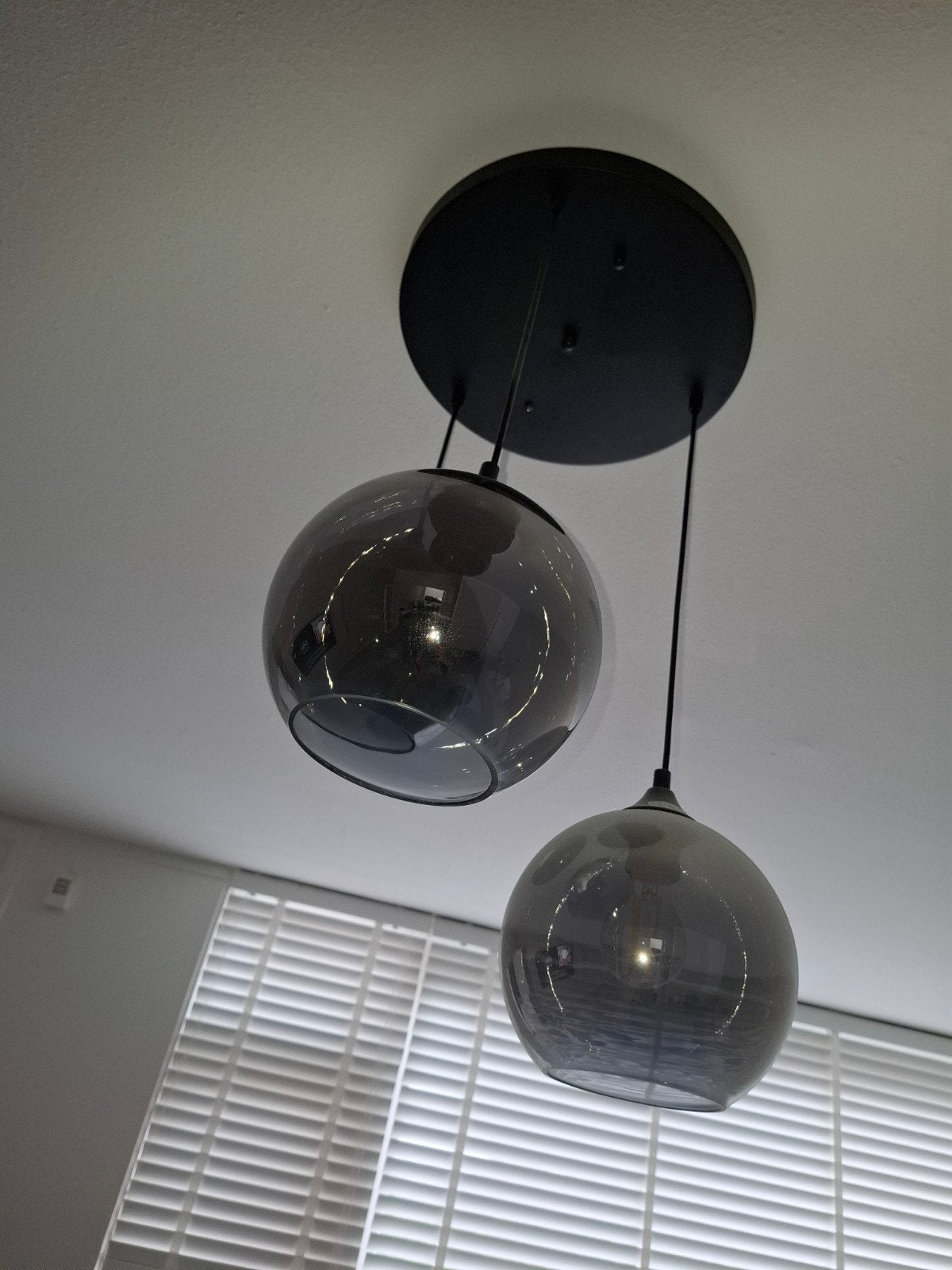 Bollen hanglamp, Ophalen