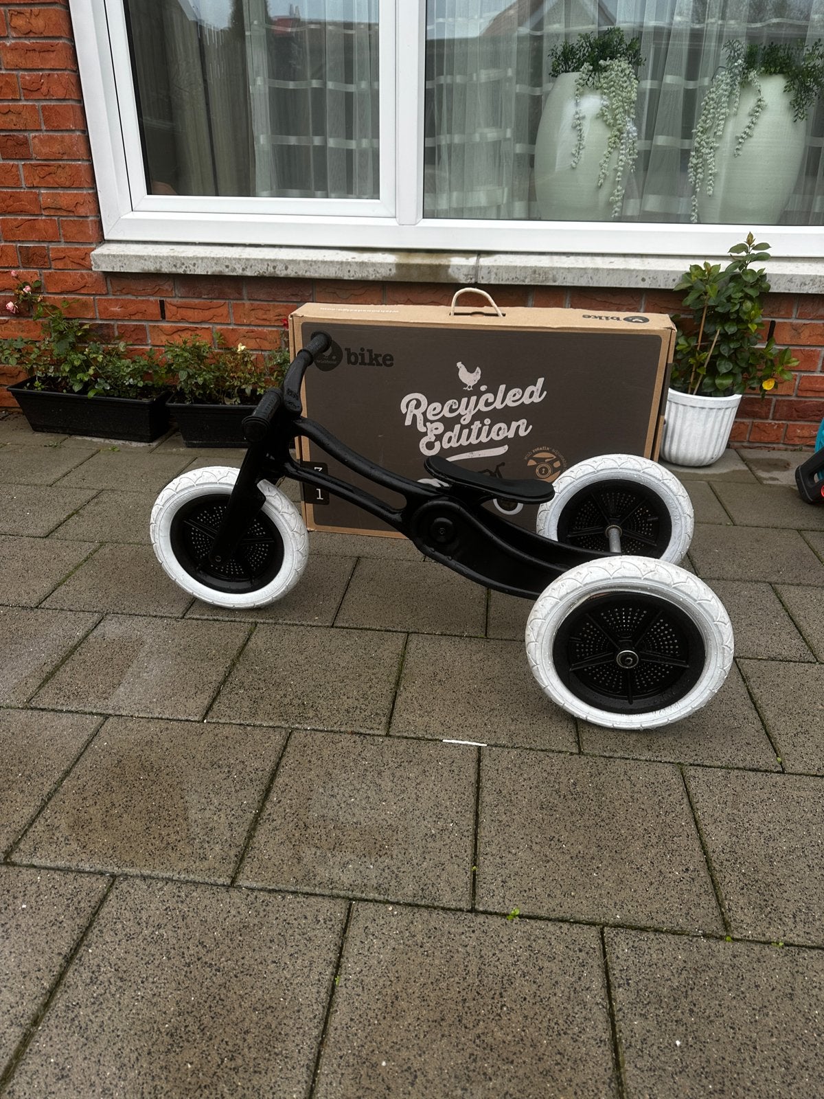 Mooie zwarte driewieler te koop voor €35, Ophalen of Verzenden, Zo goed als nieuw