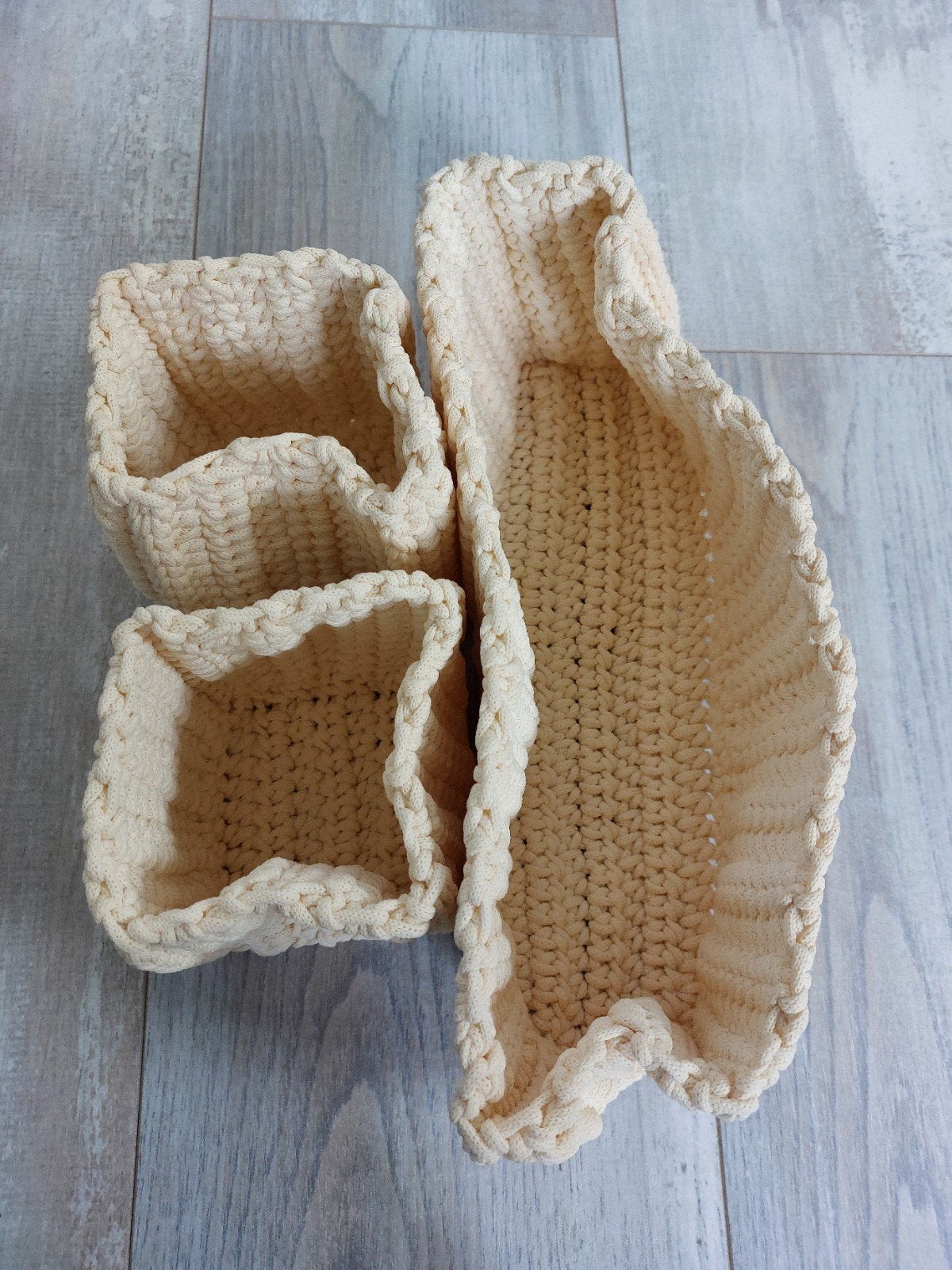 mandjes, Huis en Inrichting, Woonaccessoires | Schalen en Manden, Ophalen of Verzenden, Rechthoekig, Riet