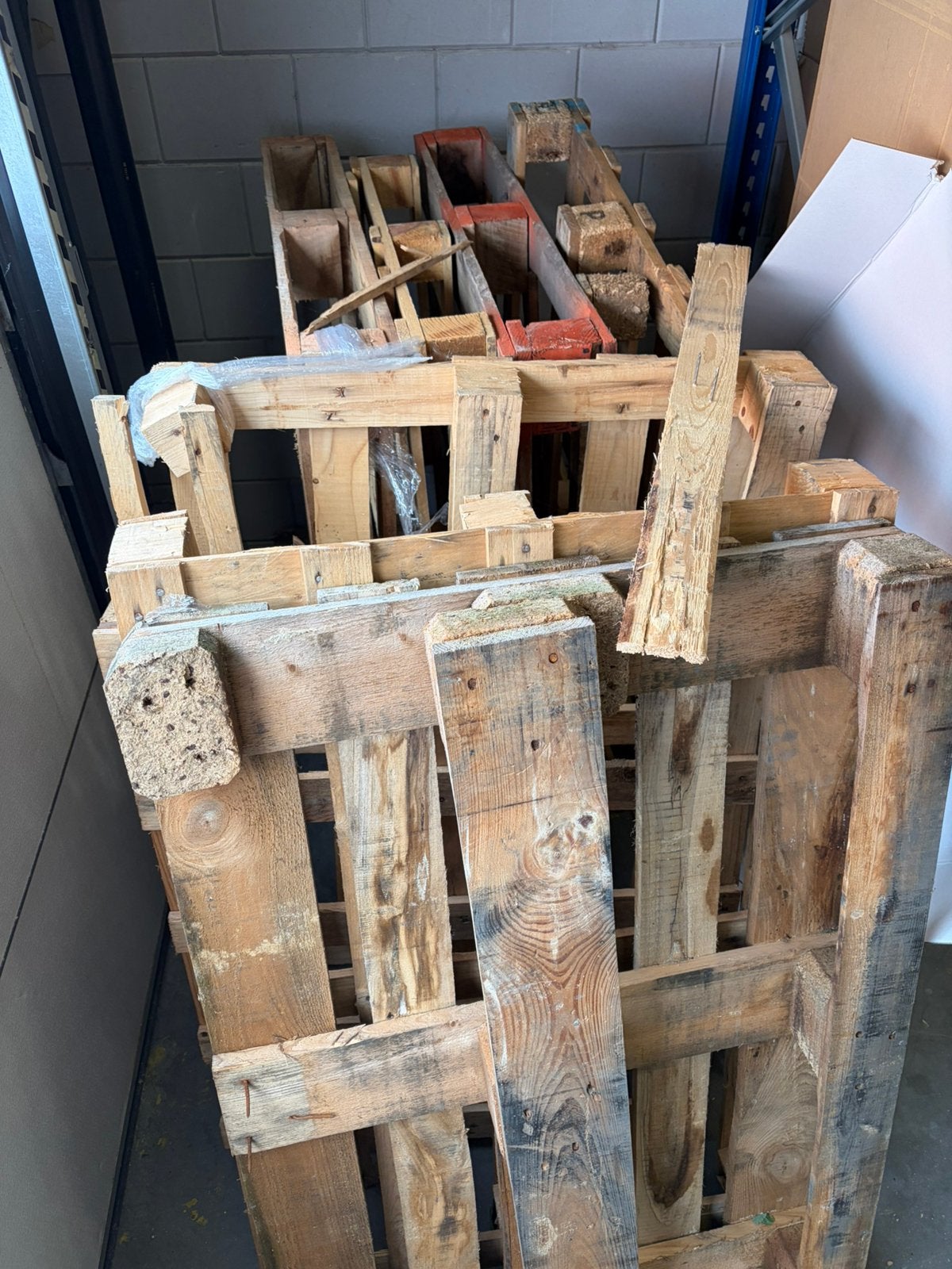 Oud pallet hout gratis op te hapen (brandhout/klushout), Ophalen, Gebruikt, Pallet, Minder dan 200 cm