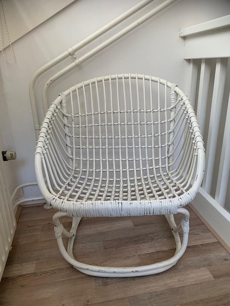 Witte rotan stoel, Ophalen, Zo goed als nieuw, 180 cm of meer, 85 tot 100 cm