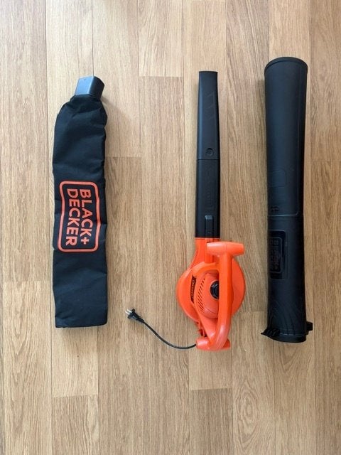 Te koop: elektrische bladblazer van Black & Decker, Ophalen, Handgedragen, Met opvangzak, Elektrisch
