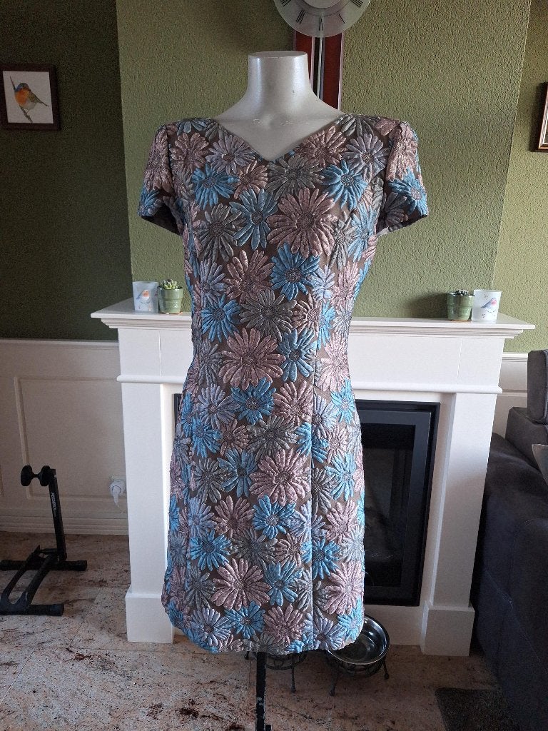 Caroline Biss bloemen roze blauw bruin jurk 38, Kleding | Dames, Jurken, Maat 38/40 (M), Bruin, Verzenden, Zo goed als nieuw