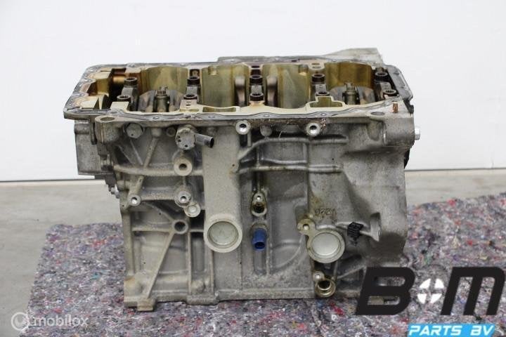 Onderblok 1.4TSI CZEA Vw Passat B8 04E100034F, Auto-onderdelen, Gebruikt