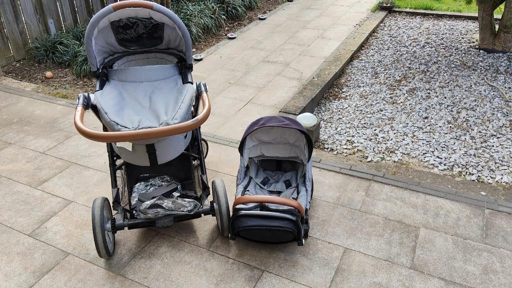 Mutsy Kinderwagen, Ophalen, Zo goed als nieuw, Combiwagen, Mutsy