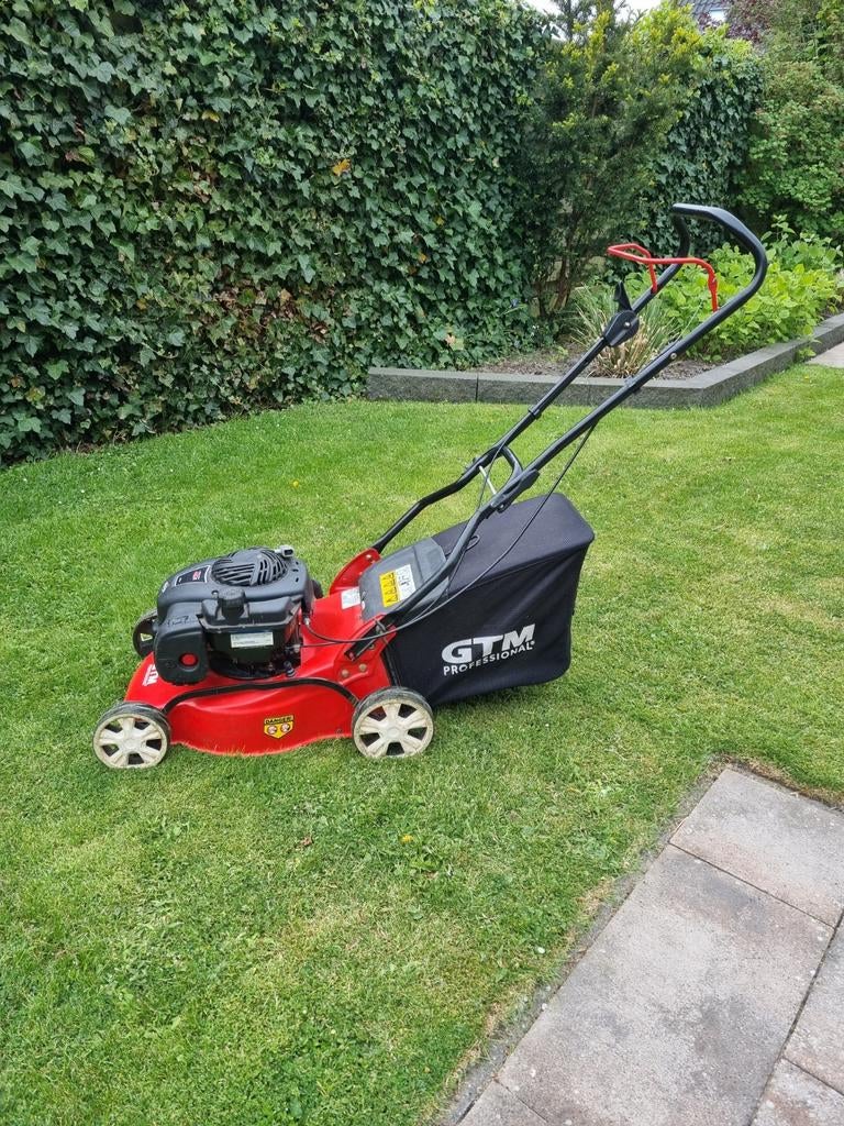 GTM Professional 450 Grasmaaier met 125cc Briggs & Stratton, Ophalen, Cirkelmaaier, Gebruikt, 40 t/m 49 cm