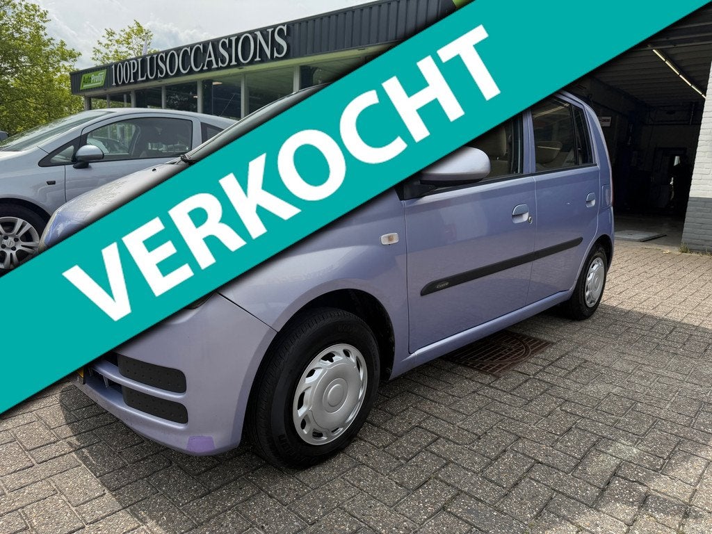 Daihatsu Cuore 1.0-12V Nagano | Nwe distributie | Nwe apk |, Auto's, Daihatsu, 4 stoelen, Cuore, Origineel Nederlands, Handgeschakeld