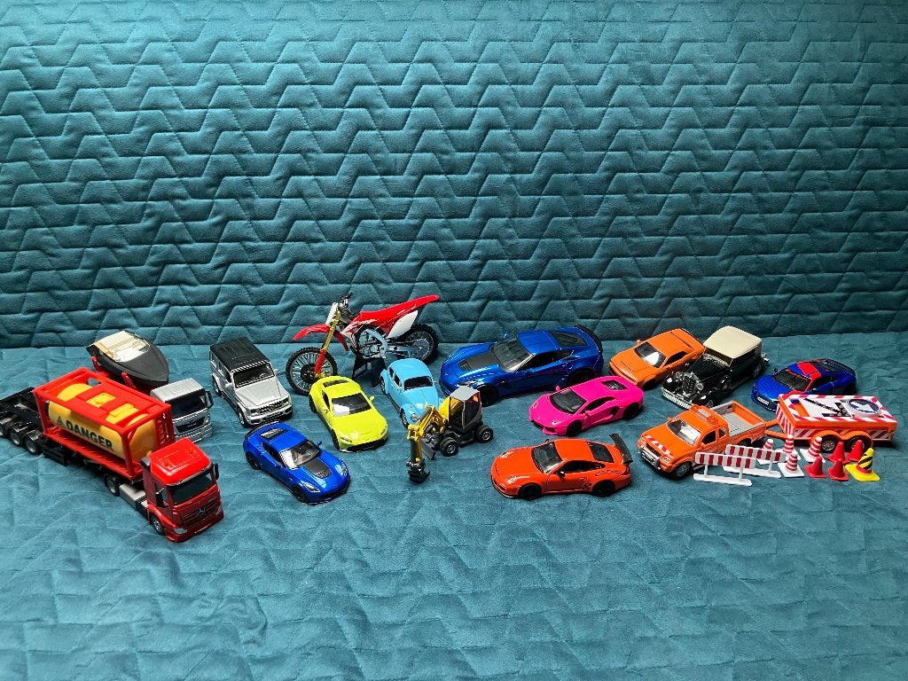 Collectie modelauto's: o.a. Siku en metalen pullback auto's, Ophalen of Verzenden, Gebruikt