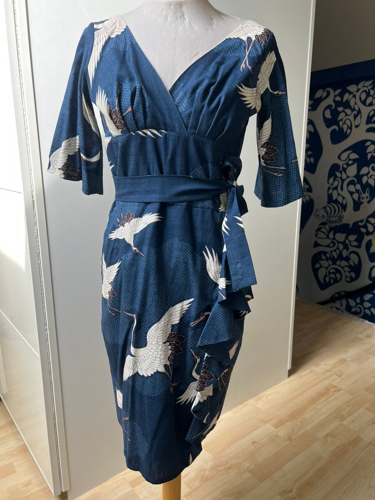 Victory Parade Hawaiian Dress maat 38, als nieuw, Ophalen of Verzenden, Zo goed als nieuw, Blauw