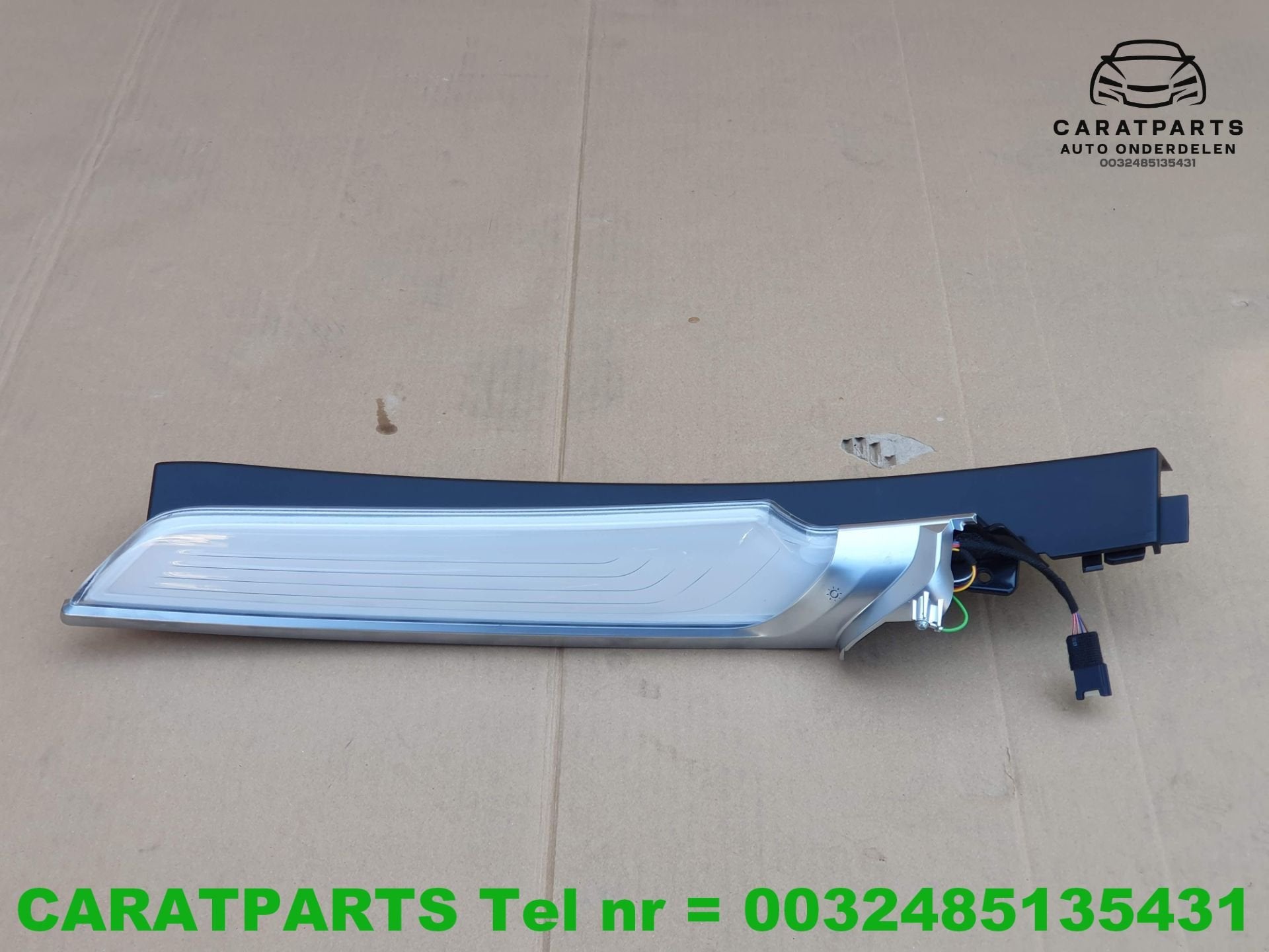 7469541 g12 portierverlichting G12 lichtbalk M760LIX 7 serie, Petuelring 130
80788  Munich, DE, Gebruikt, Info@bmw.de, Ophalen of Verzenden