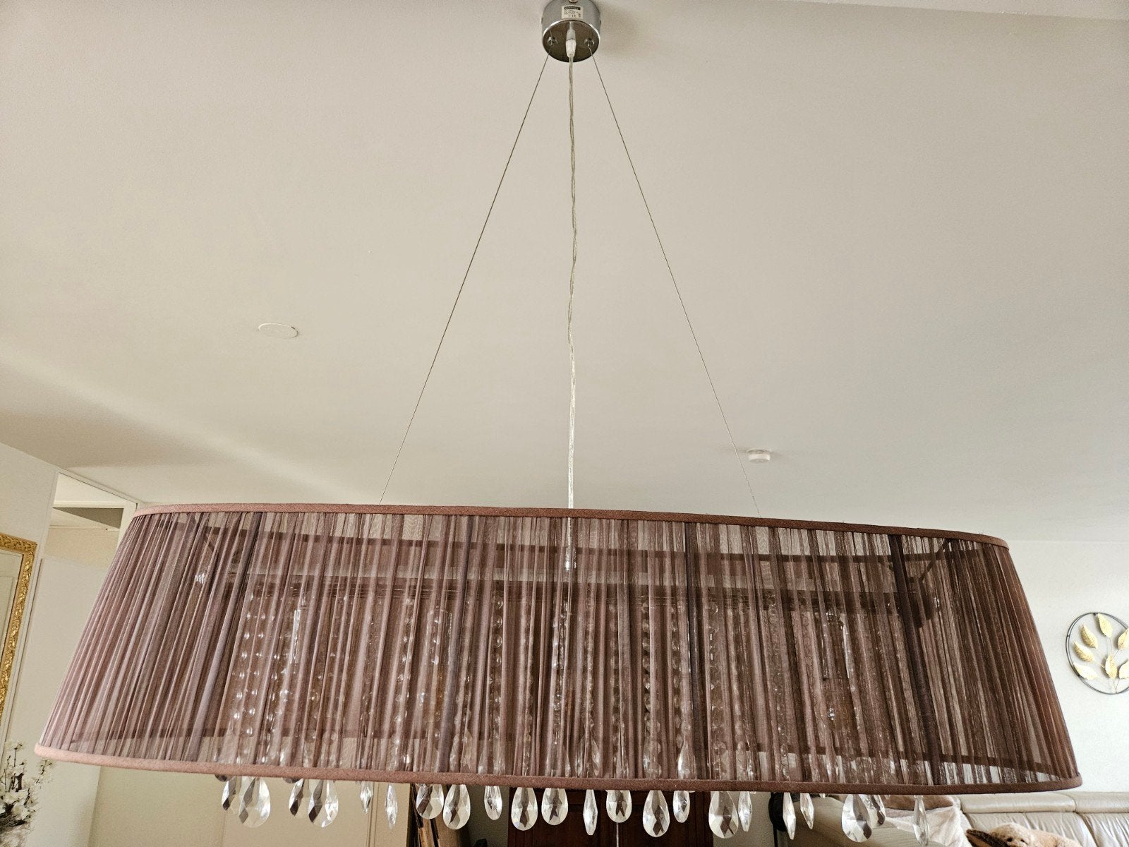 Moderne hanglamp met kristallen en bruine kap, Ophalen, E14 (klein), Zo goed als nieuw, Glas