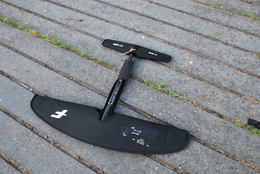 F-One SK8 650 Hydrofoil - Zo goed als nieuw, Watersport en Boten, Wingsurfen, Ophalen of Verzenden, Zo goed als nieuw, Wingsurf-hydrofoil