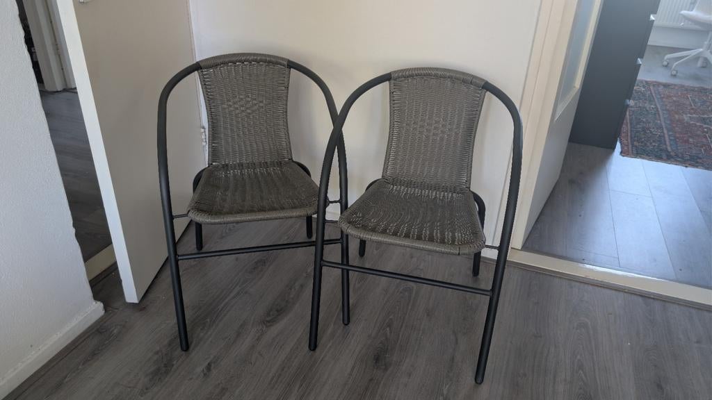 Twee tuinstoeltjes in goede staat, Ophalen, Kunststof