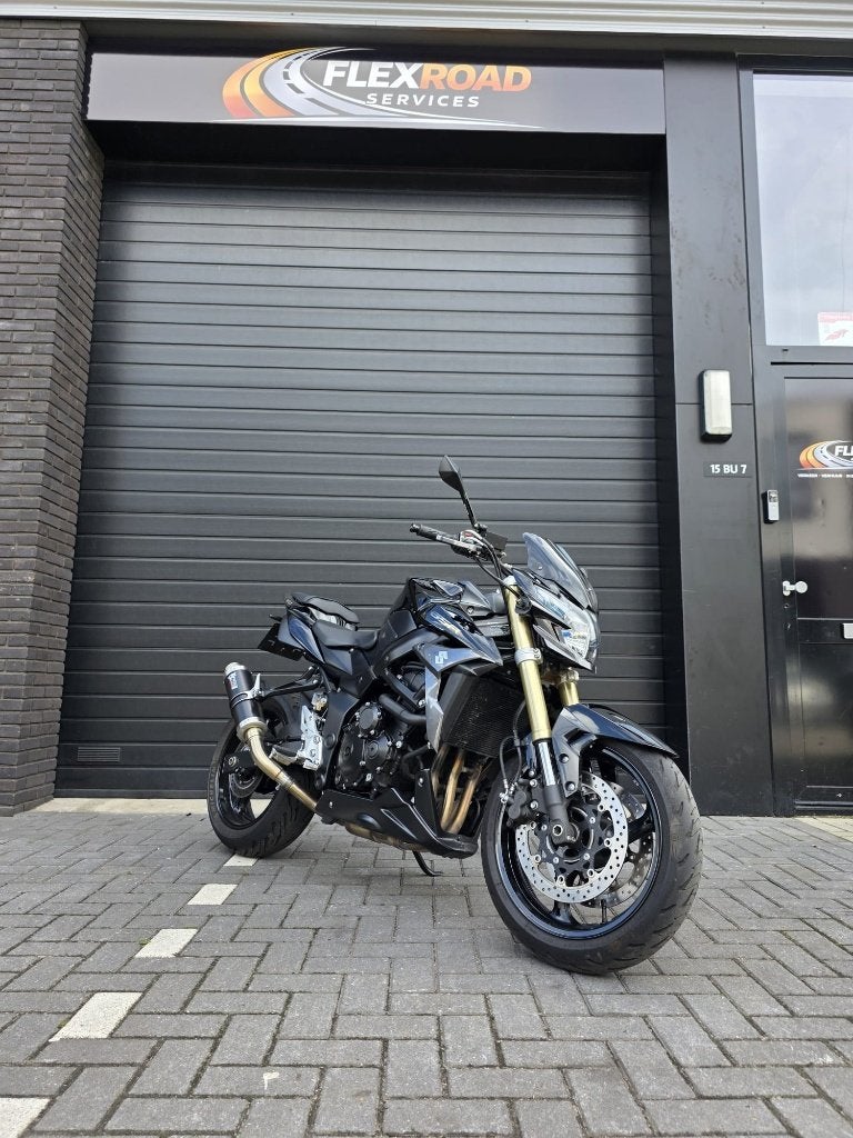 Suzuki GSR 750 | 2012 | Black | 36.771, 750 cc, Suzuki, Sportuitlaat, Occasion