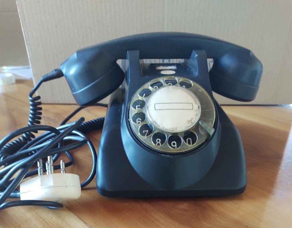Klassieke bakelieten draaischijf telefoon., Ophalen of Verzenden, Gebruikt, Bakeliet