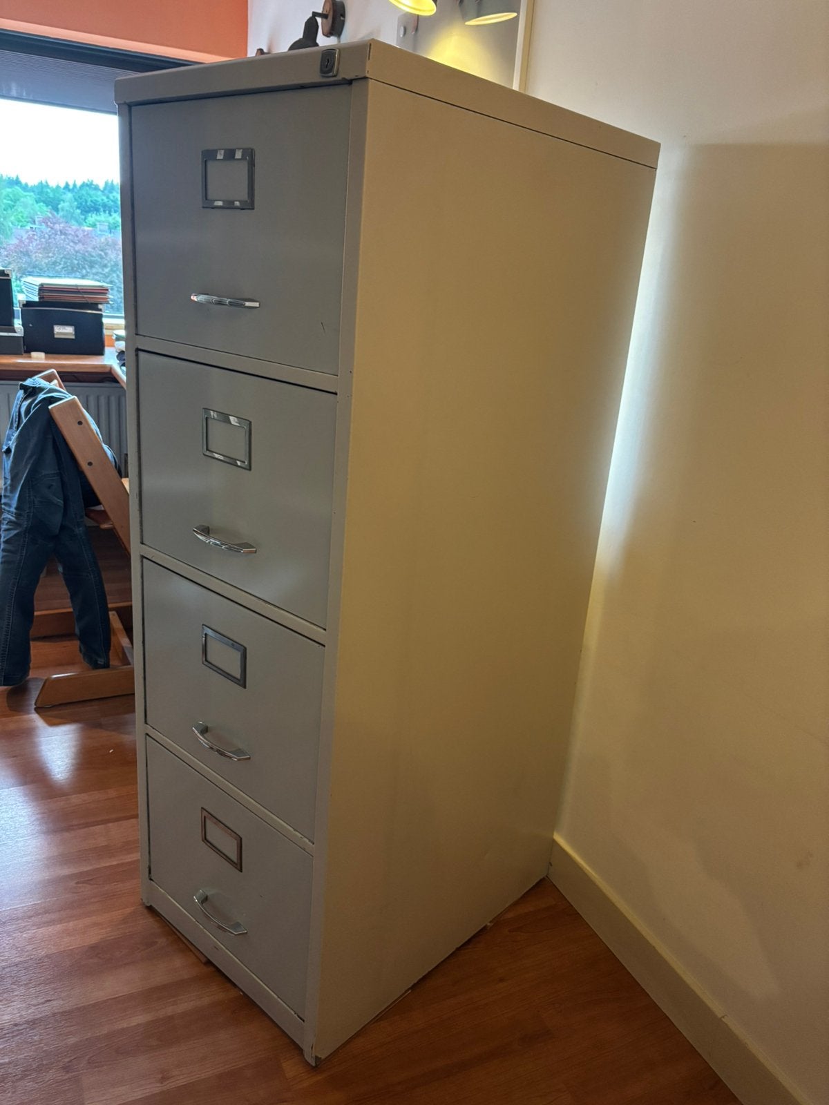 Metalen archiefkast met 4 lades, Ophalen, Minder dan 50 cm, 100 tot 150 cm, Met slot