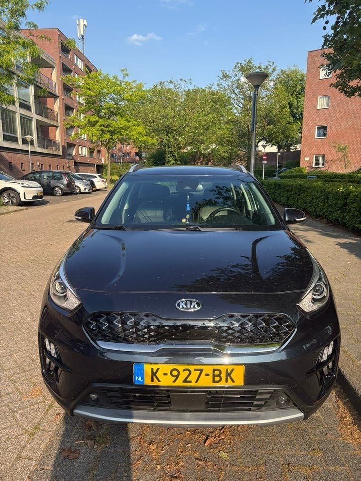 Kia Niro 1.6 Dynamic Line in a very good condition for sale, Ophalen, Zo goed als nieuw