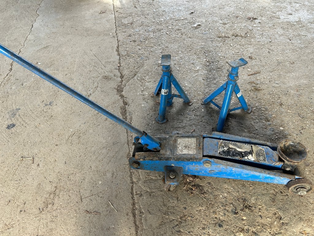 Garagekrik met assteunen voor sleutelwerk, Ophalen, Gebruikt, Hydraulisch, Garagekrik