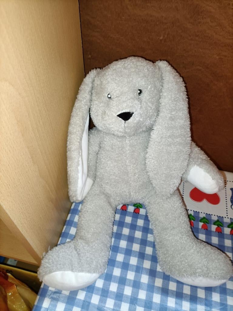 Blokker grijs konijn knuffel 36 cm groot, Ophalen of Verzenden, Zo goed als nieuw, Konijn