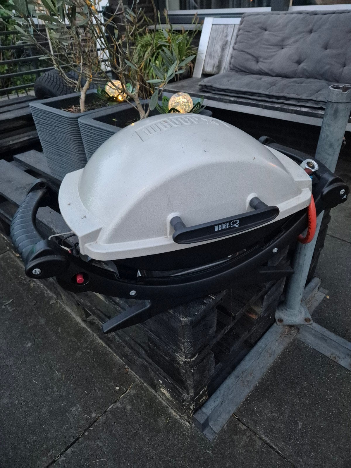 Koopje topper weber q 1000 gas bbq., Tuin en Terras, Gasbarbecues, Ophalen of Verzenden