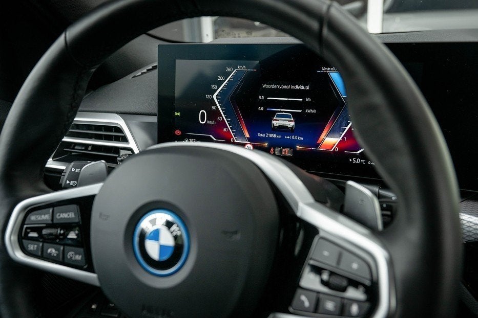 BMW 3-serie 330e xDrive M Sport LCI | Facelift | Shadow | Tr, Auto's, Automaat, 1998 cc, Gebruikt, 4 cilinders