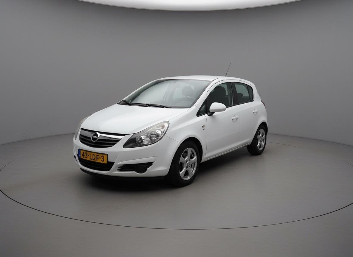 Opel Corsa 1.4-16V '111' Edition volle automaat nette auto, Euro 5, 101 pk, Gebruikt, 1398 cc