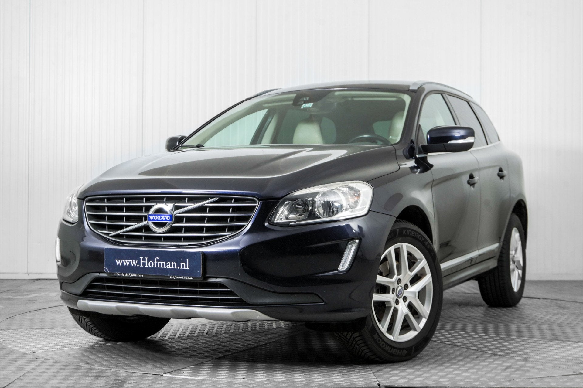Volvo XC60 2.0 D3 handgeschakeld (bj 2017), Voorwielaandrijving, Euro 6, 4 cilinders, Blauw