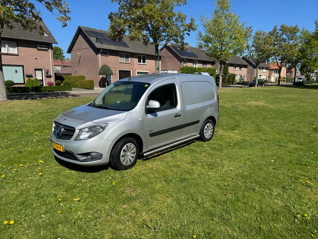 Mercedes-Benz Citan 1.5 CDI 55KW grijs 2016 99000km!!!, Voorwielaandrijving, Stof, Zwart, 4 cilinders