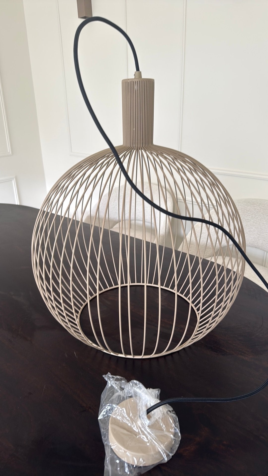 ETH Hanglamp wire zand mat, Nieuw, Metaal, Modern minimalistisch japandi, E27 (groot)