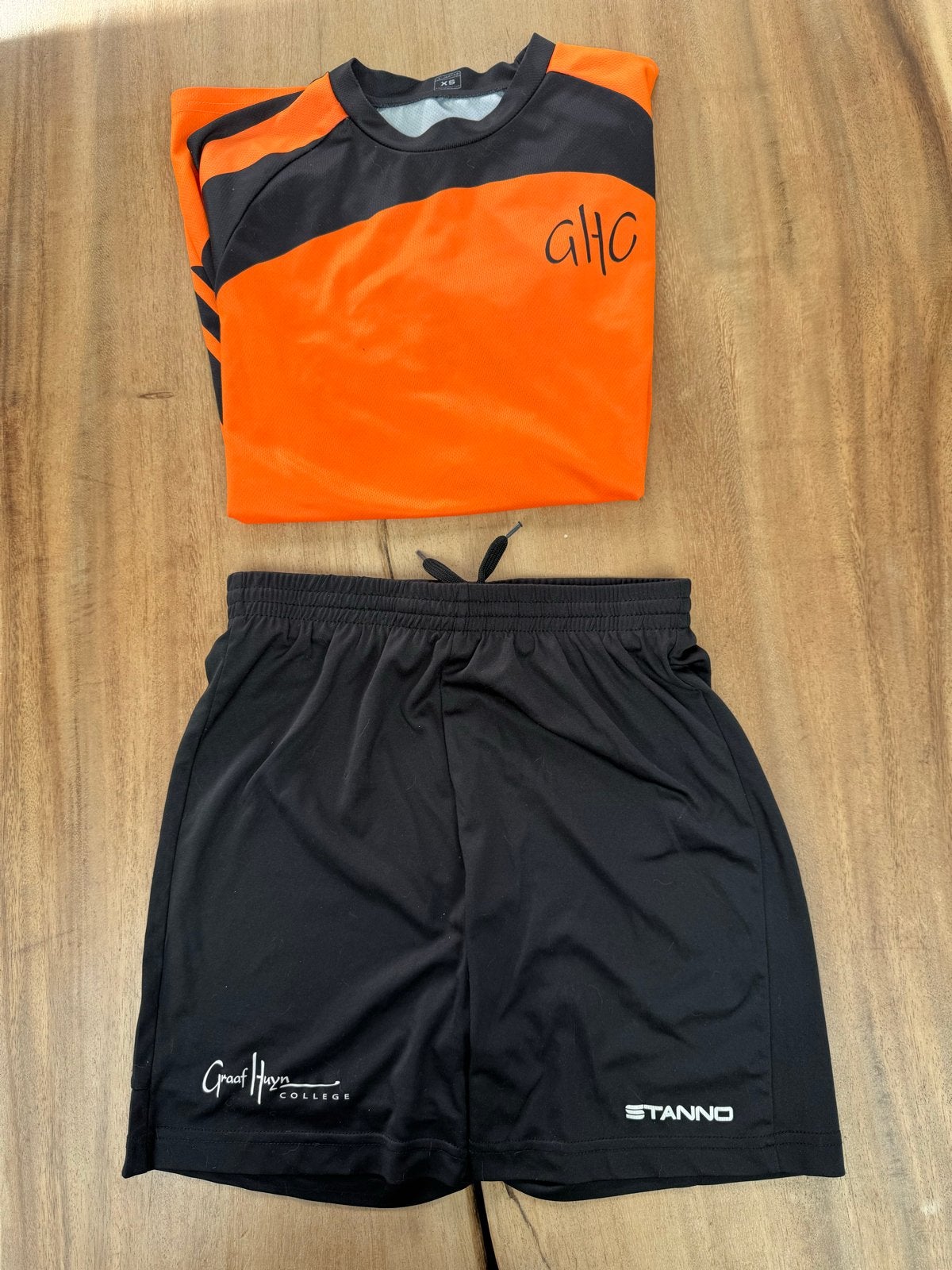Sportkleding Graaf Huyn College - Maat 165, Kleding | Heren, Meerkleurig, Overige maten, Ophalen of Verzenden, Gedragen