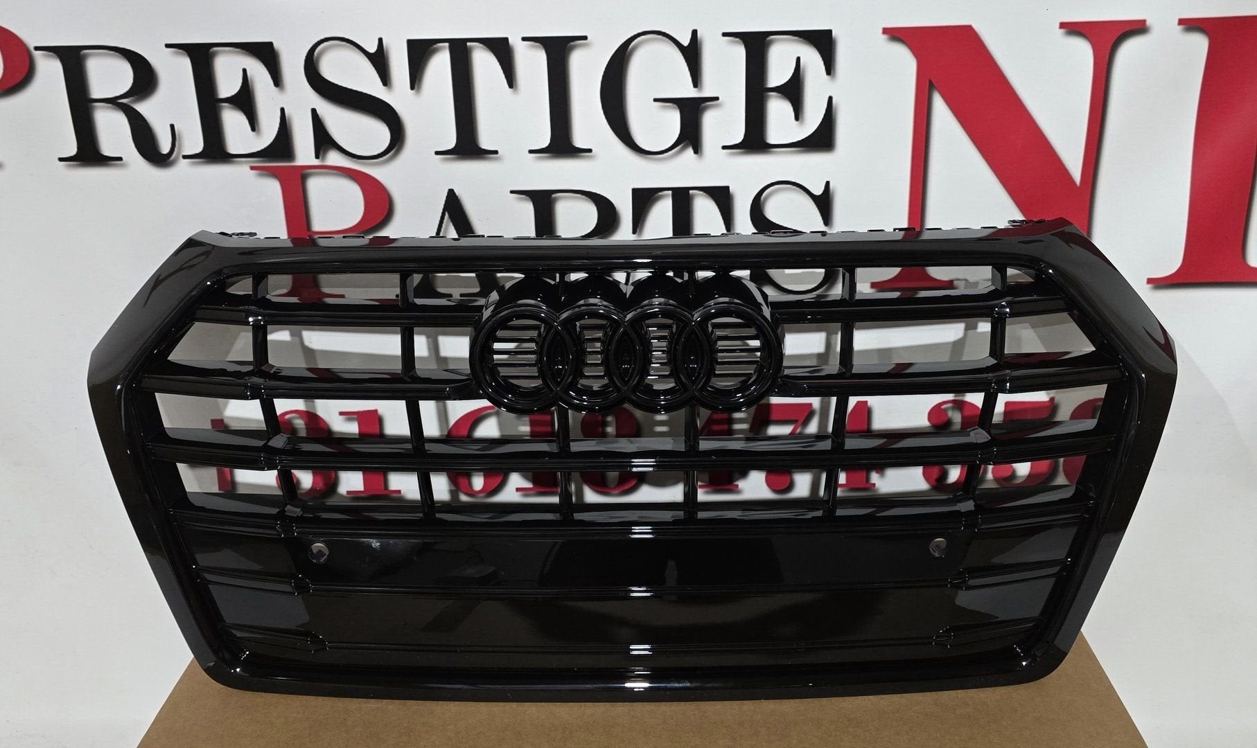 Grill Audi Q5 80A S-line HOOGGLANS ZWART GRILLE 2016-2020, -, Voor, Nieuw, Ophalen of Verzenden